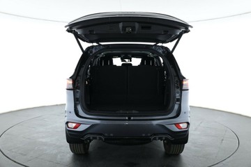https://vehicle-cdn.autoleague.cloud/30352_940836797_15.jpg
