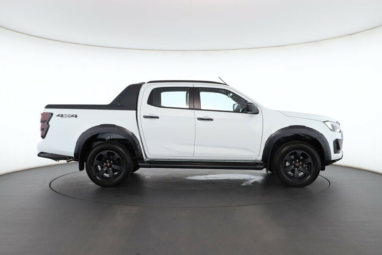Isuzu D-max image 2