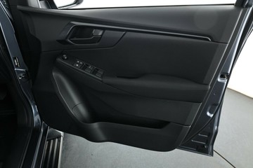 https://vehicle-cdn.autoleague.cloud/30352_950445283_20.jpg
