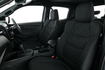 https://vehicle-cdn.autoleague.cloud/30352_950445283_31.jpg