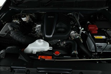 https://vehicle-cdn.autoleague.cloud/30352_950445283_7.jpg