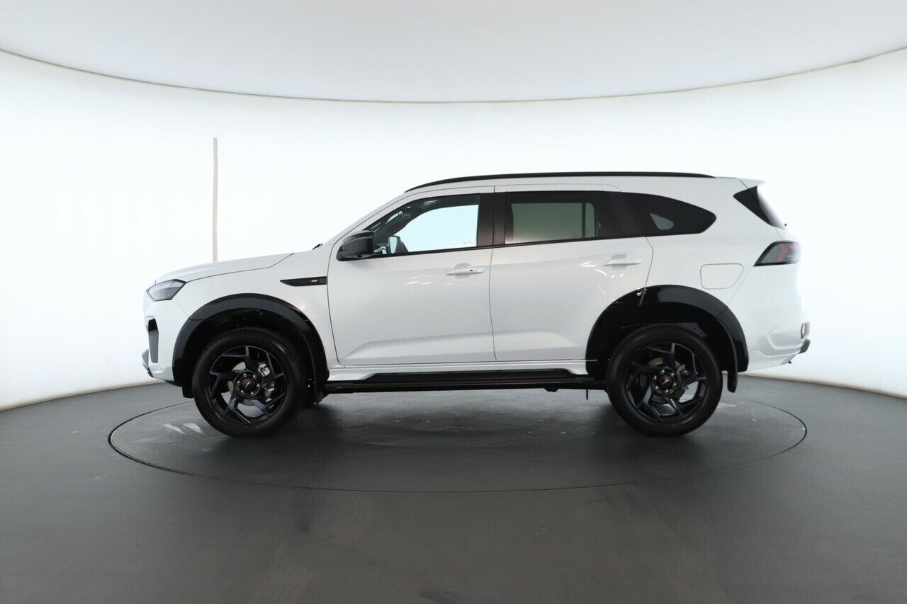 Isuzu Mu-x image 3