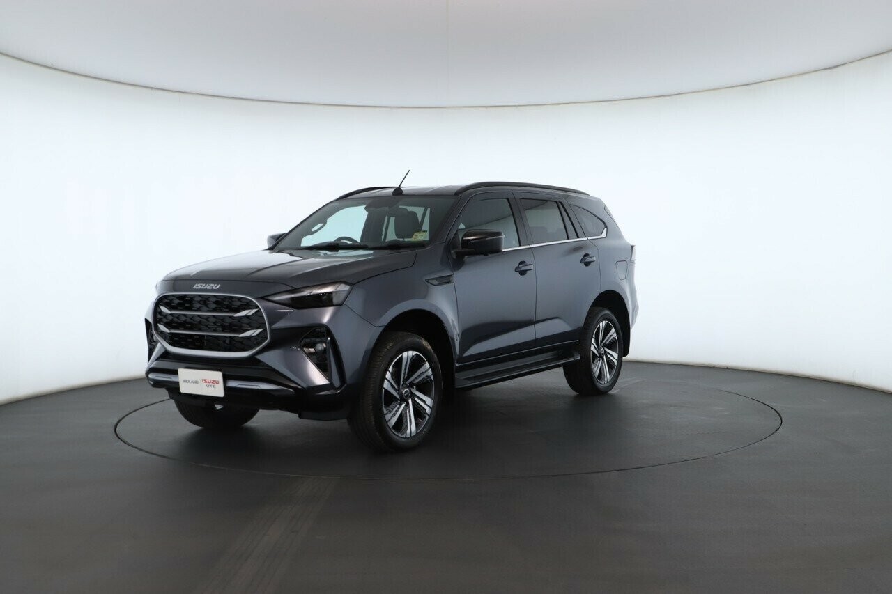Isuzu Mu-x image 2