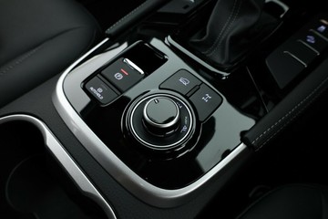 https://vehicle-cdn.autoleague.cloud/30352_950532449_19.jpg