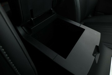 https://vehicle-cdn.autoleague.cloud/30352_950532449_22.jpg