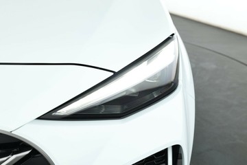 https://vehicle-cdn.autoleague.cloud/30352_950532449_29.jpg