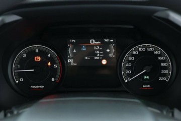 https://vehicle-cdn.autoleague.cloud/30352_950554325_23.jpg