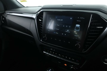 https://vehicle-cdn.autoleague.cloud/30352_950554431_24.jpg