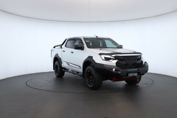 https://vehicle-cdn.autoleague.cloud/30352_950554431_5.jpg