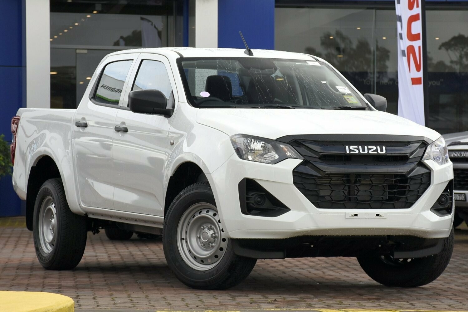 Isuzu D-max image 1