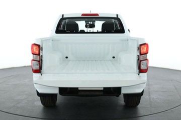 https://vehicle-cdn.autoleague.cloud/30352_950554752_15.jpg