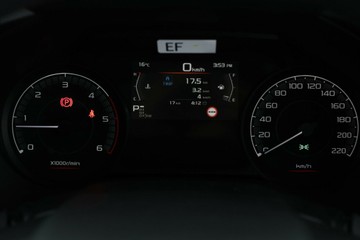 https://vehicle-cdn.autoleague.cloud/30352_950554752_22.jpg