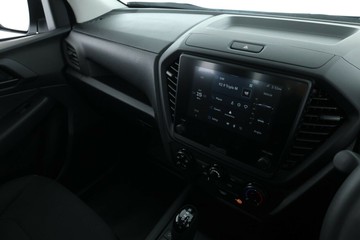 https://vehicle-cdn.autoleague.cloud/30352_950554752_23.jpg