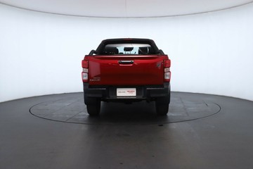 https://vehicle-cdn.autoleague.cloud/30352_950554973_13.jpg