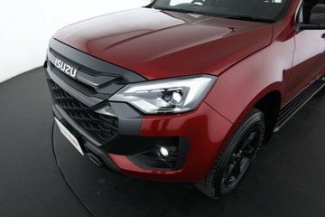 https://vehicle-cdn.autoleague.cloud/30352_950554973_9.jpg