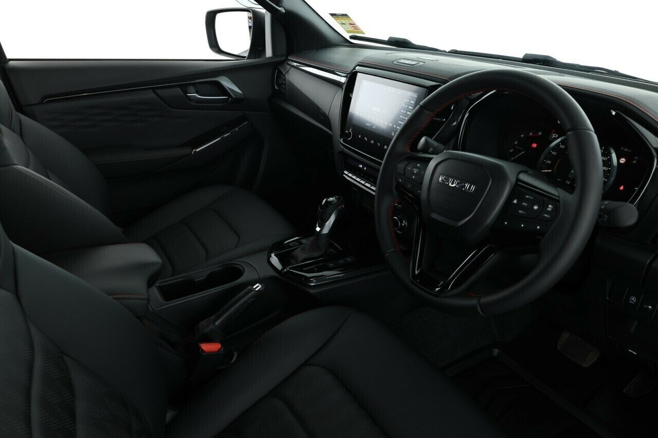 Isuzu D-max image 2