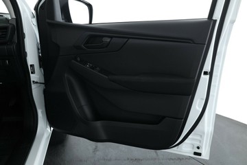 https://vehicle-cdn.autoleague.cloud/30352_950809130_17.jpg