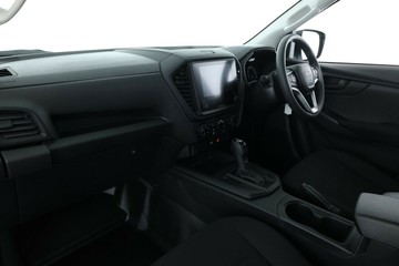 https://vehicle-cdn.autoleague.cloud/30352_950809130_31.jpg