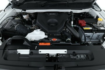 https://vehicle-cdn.autoleague.cloud/30352_950809130_6.jpg