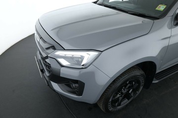 https://vehicle-cdn.autoleague.cloud/30352_950810282_9.jpg