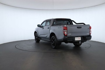 https://vehicle-cdn.autoleague.cloud/30352_950810288_13.jpg
