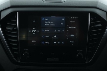 https://vehicle-cdn.autoleague.cloud/30352_950810288_34.jpg