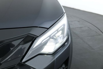 https://vehicle-cdn.autoleague.cloud/30352_950810358_8.jpg
