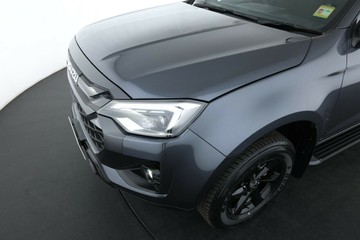 https://vehicle-cdn.autoleague.cloud/30352_950810358_9.jpg