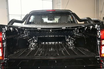 https://vehicle-cdn.autoleague.cloud/30352_950810384_19.jpg