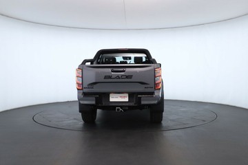 https://vehicle-cdn.autoleague.cloud/30352_950810468_13.jpg