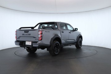https://vehicle-cdn.autoleague.cloud/30352_950810468_16.jpg