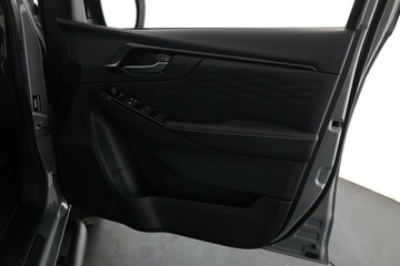 https://vehicle-cdn.autoleague.cloud/30352_950810468_17.jpg