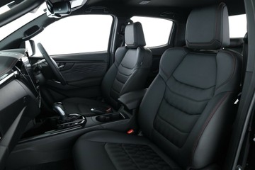 https://vehicle-cdn.autoleague.cloud/30352_950969621_29.jpg