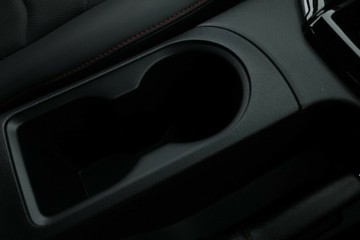 https://vehicle-cdn.autoleague.cloud/30352_950969640_28.jpg