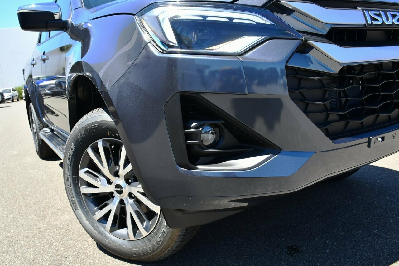 Isuzu D-max image 2