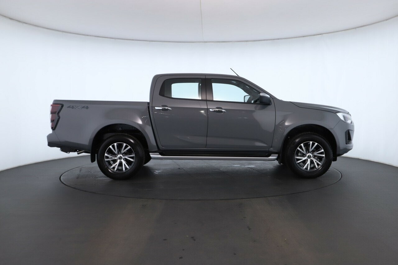 Isuzu D-max image 3