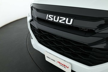 https://vehicle-cdn.autoleague.cloud/30352_960006765_7.jpg