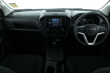 https://vehicle-cdn.autoleague.cloud/30352_960006874_33.jpg