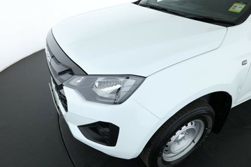 https://vehicle-cdn.autoleague.cloud/30352_960006874_9.jpg