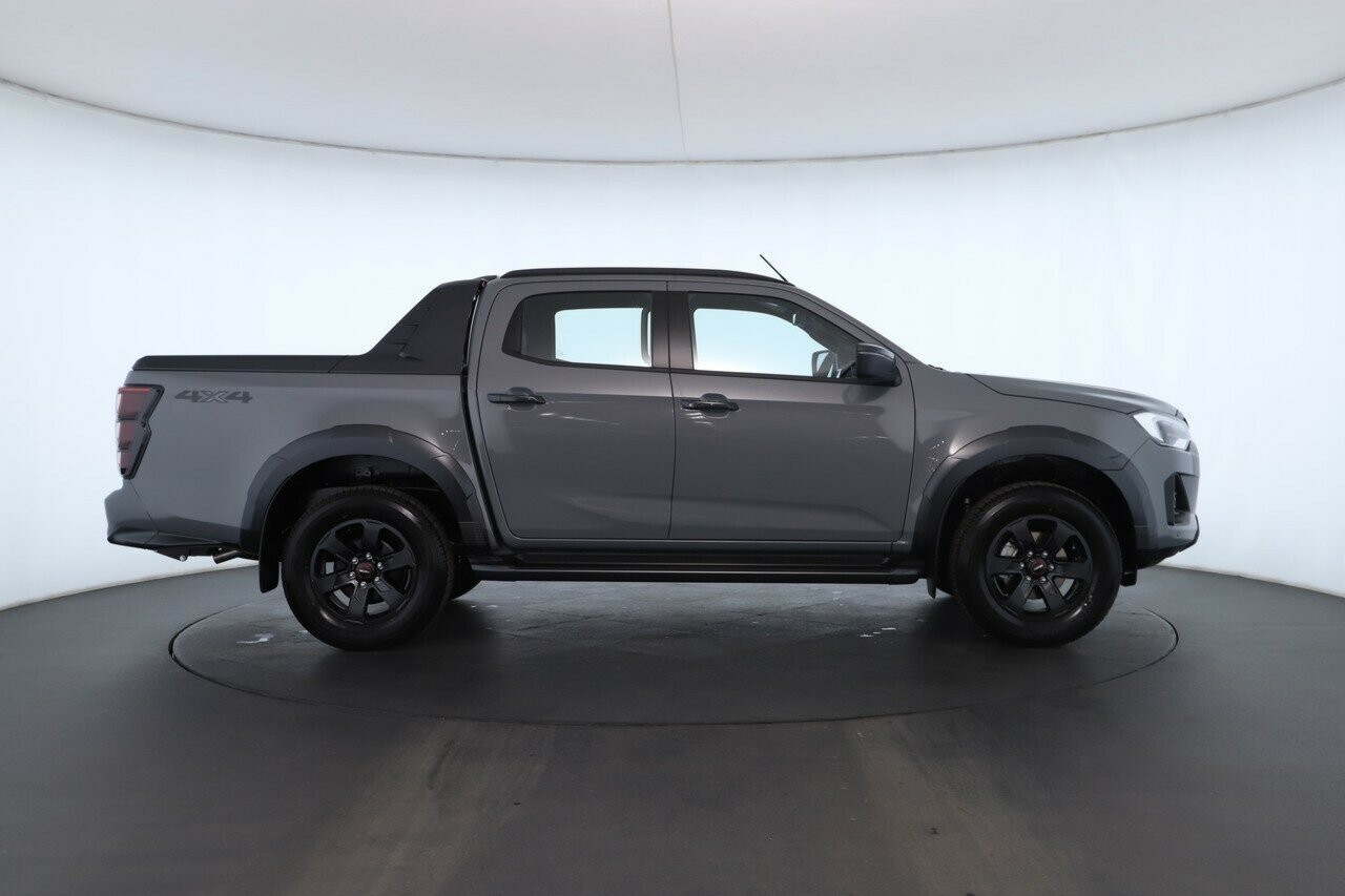 Isuzu D-max image 2