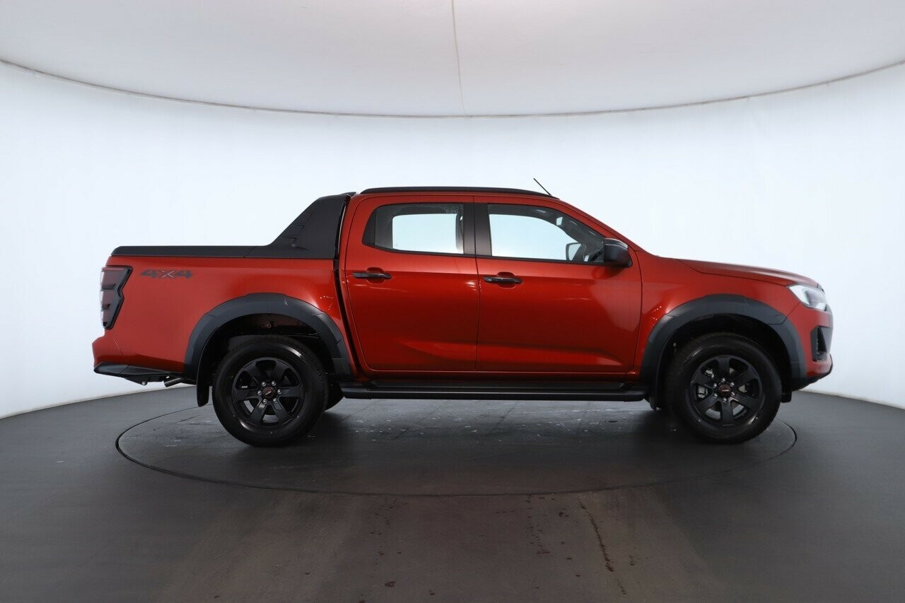Isuzu D-max image 2