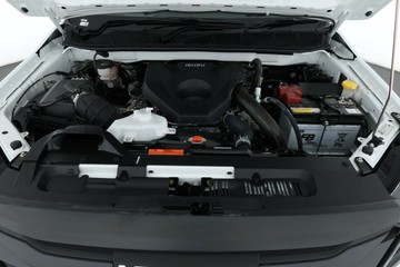 https://vehicle-cdn.autoleague.cloud/30352_960067683_6.jpg