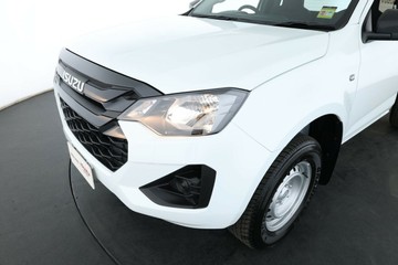 https://vehicle-cdn.autoleague.cloud/30352_960067691_10.jpg
