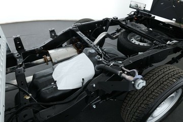 https://vehicle-cdn.autoleague.cloud/30352_960067691_17.jpg