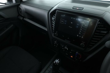 https://vehicle-cdn.autoleague.cloud/30352_960067691_25.jpg