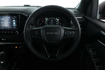 https://vehicle-cdn.autoleague.cloud/30352_960069776_21.jpg