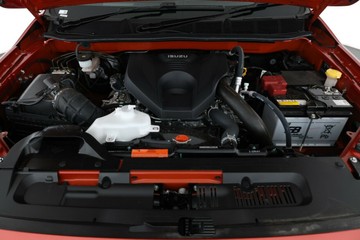 https://vehicle-cdn.autoleague.cloud/30352_960069776_7.jpg