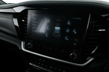 https://vehicle-cdn.autoleague.cloud/30352_960070760_24.jpg