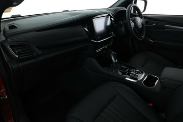 https://vehicle-cdn.autoleague.cloud/30352_960070760_33.jpg