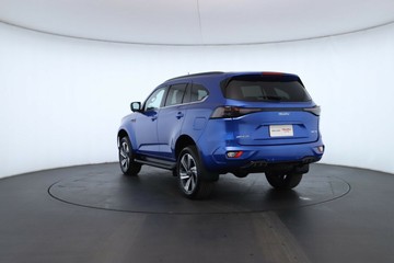 https://vehicle-cdn.autoleague.cloud/30352_960070922_12.jpg